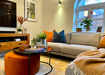 sort style and stage